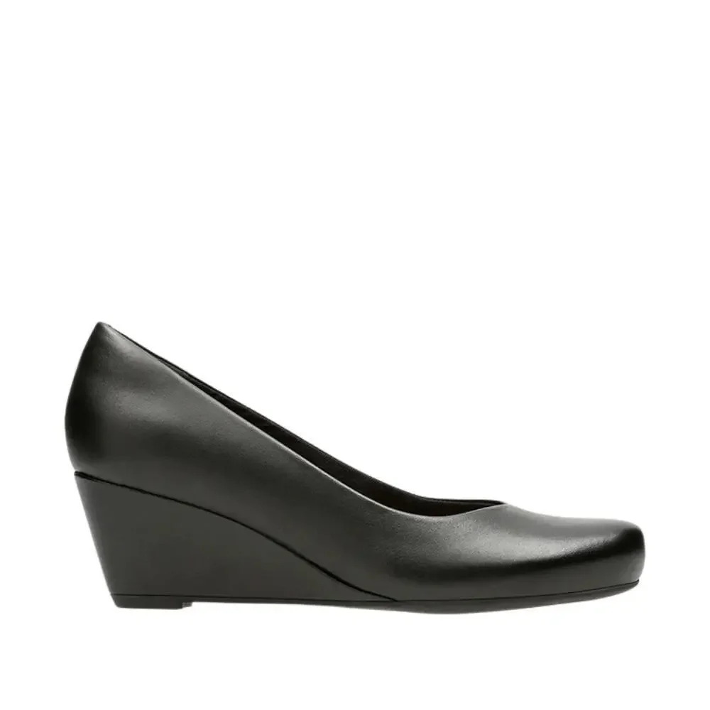 Clarks Flores Tulip 26130117 Pump Women's US 6 Black Leather Wedge Heel LION448